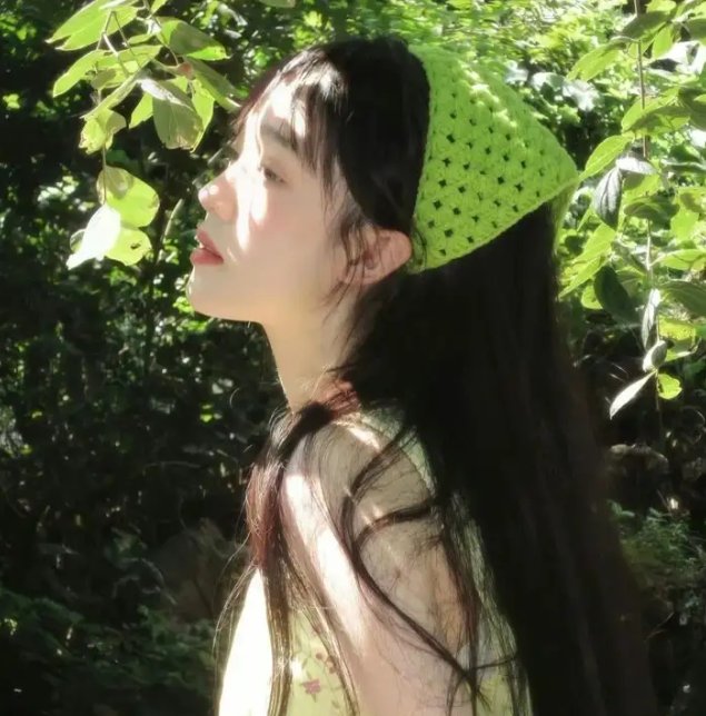 报告陛下小公主又拿玉玺砸核桃